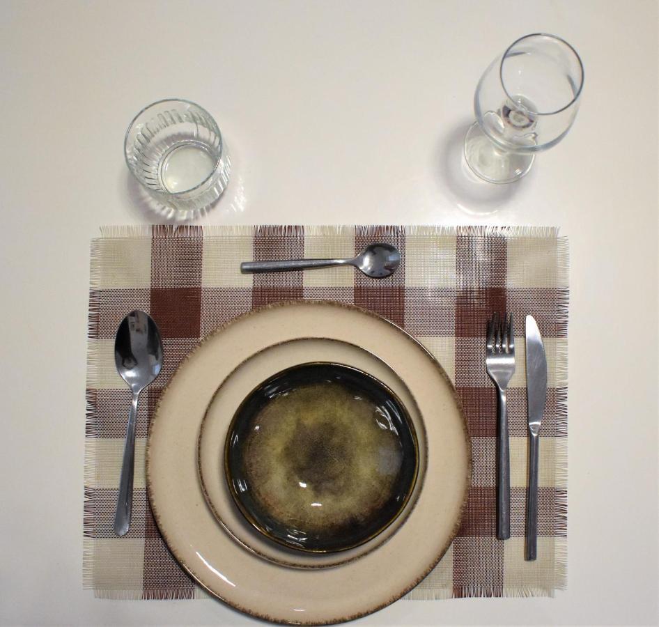 Yes, Yes! Lovely Apartment Good Amenities Budapest Center Exteriör bild